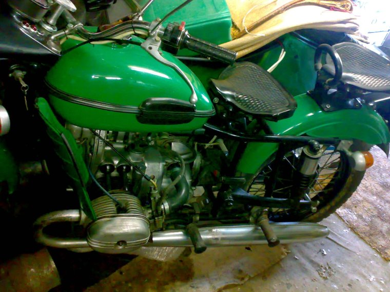 Урал мотоцикл 1991 зеленый