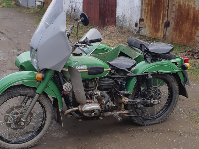 Мотоцикл Урал ИМЗ-8.103 зелёный