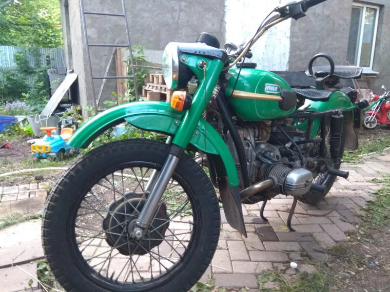 Мотоцикл Урал ИМЗ-8.103 зелёный
