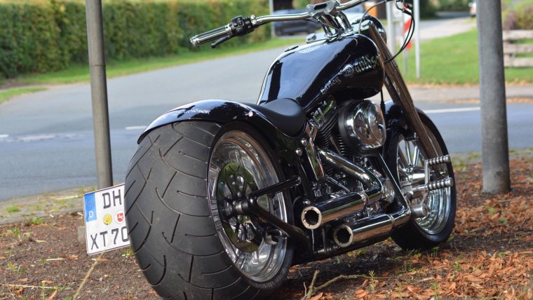 Harley Davidson Fatboy колесо