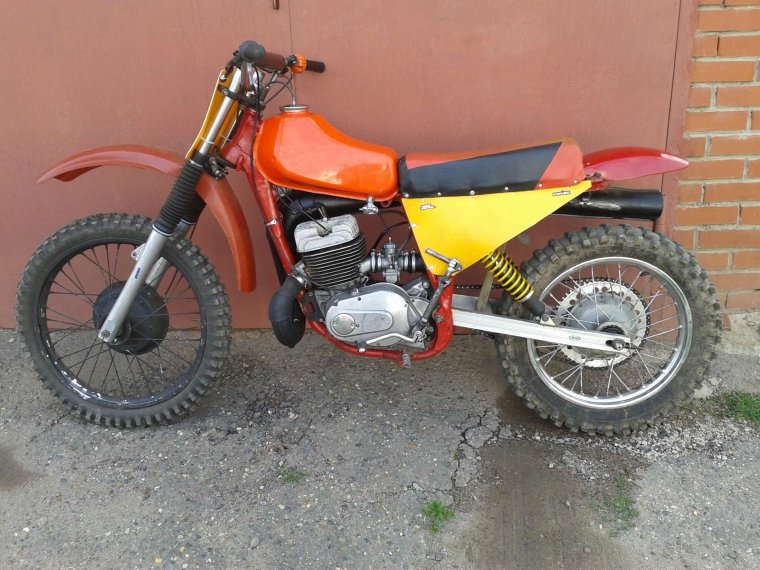 Мотоцикл ИЖ К 15 кросс