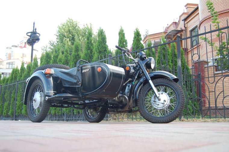 Мотоцикл Днепр МТ 16