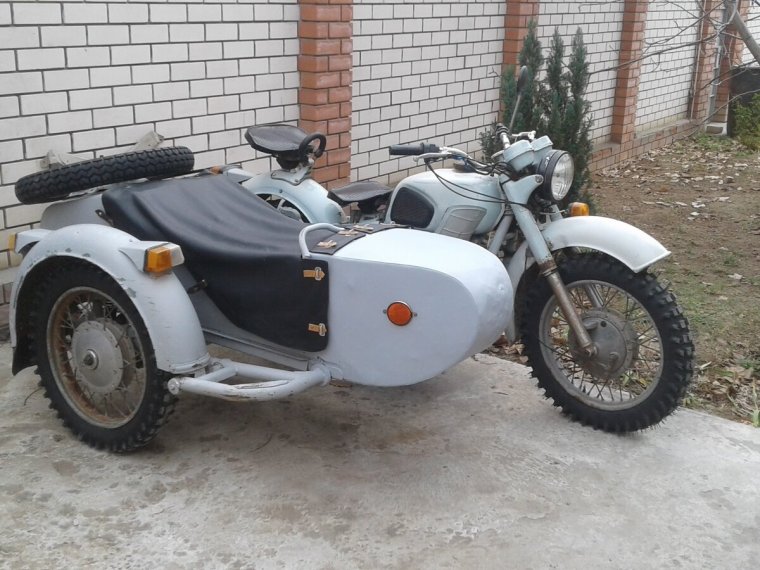 Мотоцикл Днепр 16