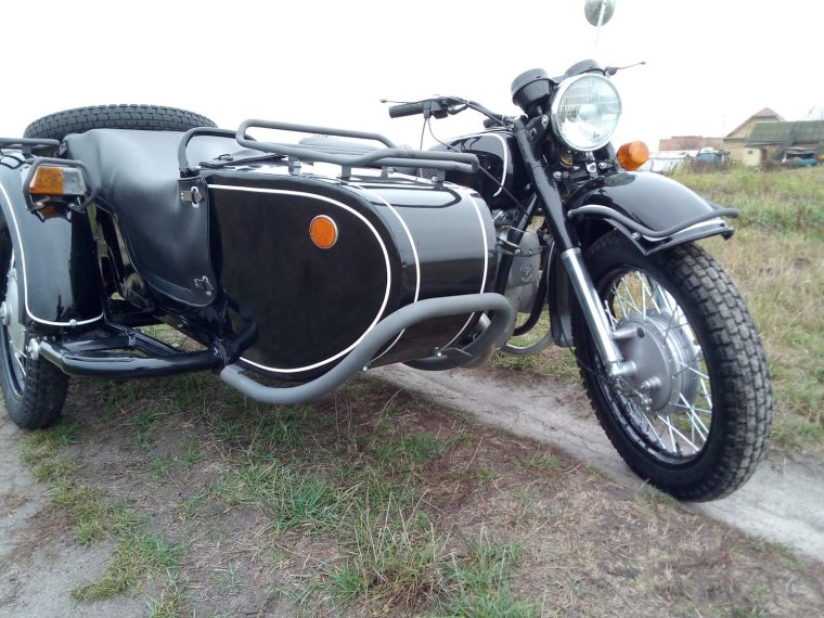 Мотоцикл Днепр МТ 16