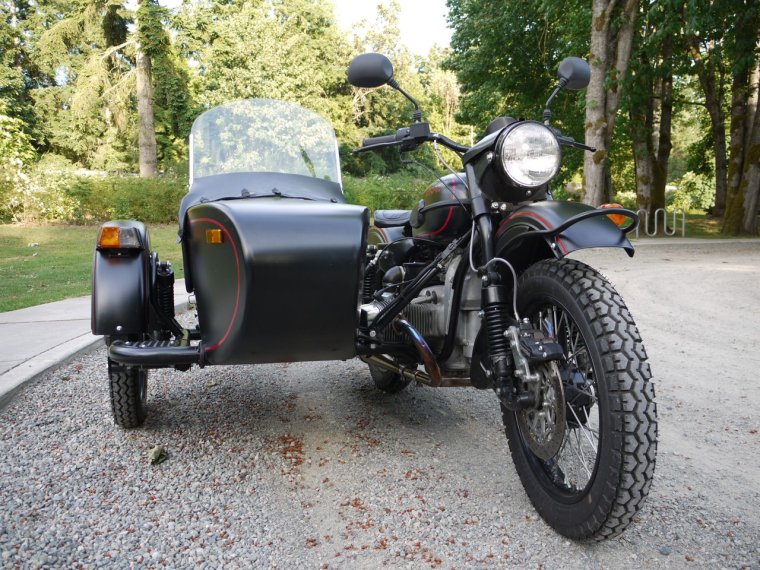 Урал Днепр с коляской