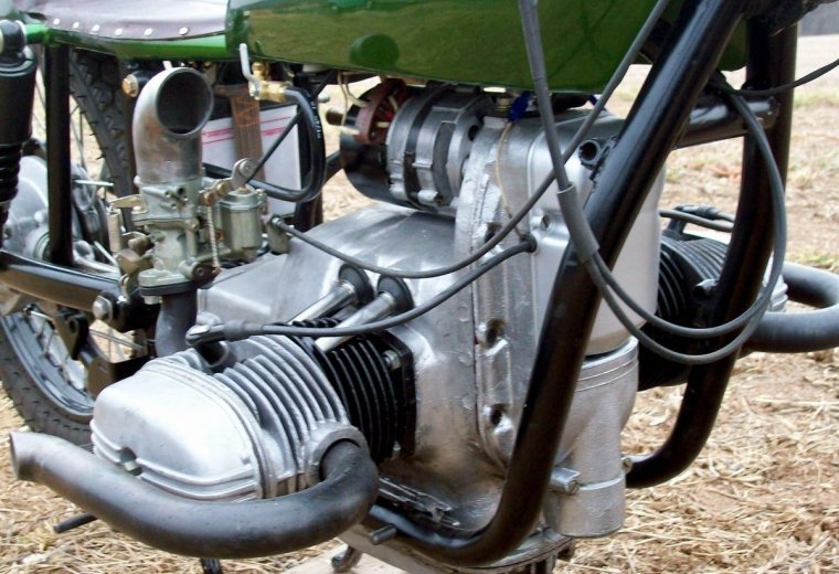 Двигатель мотоцикла Урал