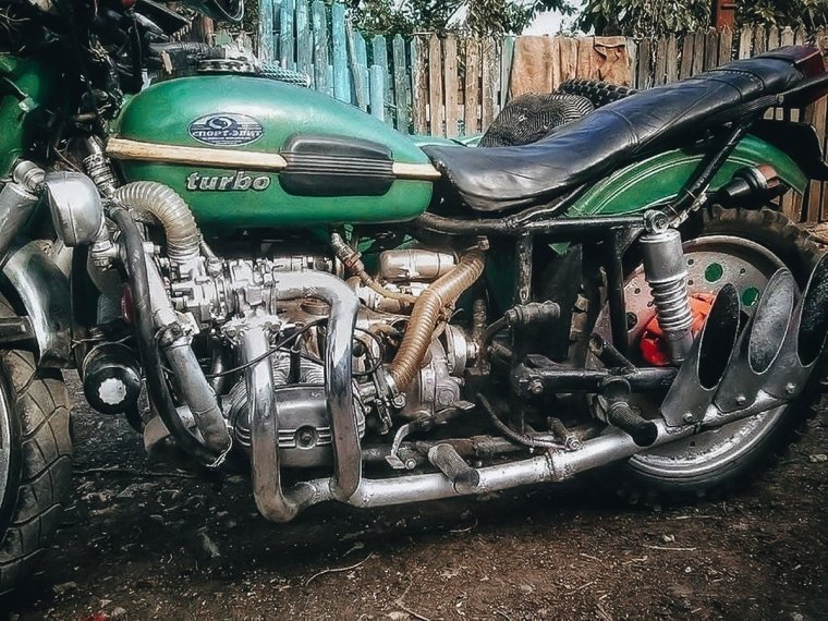 Турбо Урал мотоцикл