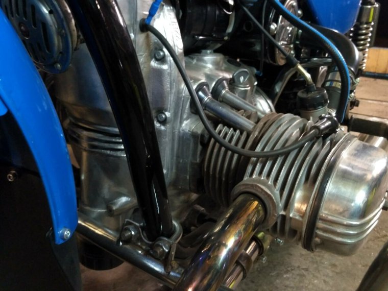 Двигатель Урал ИМЗ 8.103