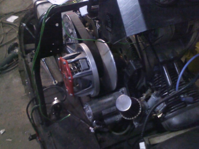 Снегоход Буран с двигателем от ВАЗ 2108