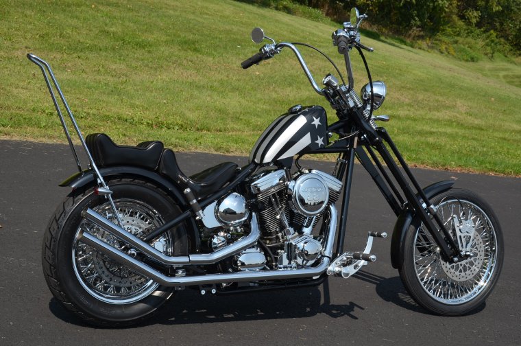 Чоппер мотоцикл Харлей Дэвидсон