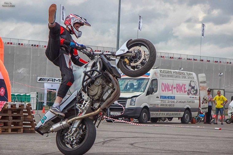 Девушка Стантер