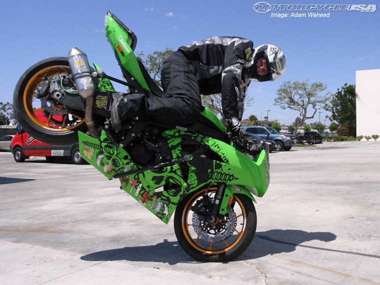 Мото Кавасаки для станта