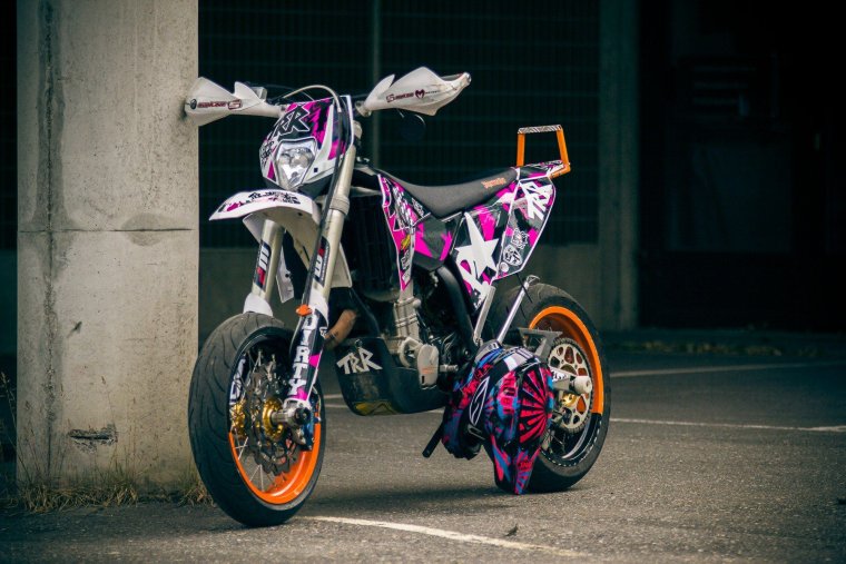 Экстремальная езда на мотоциклах