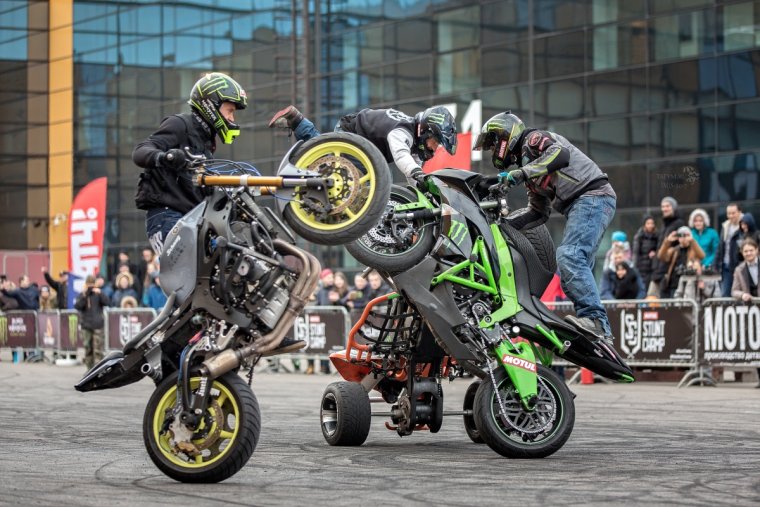 Стантовый мотоцикл