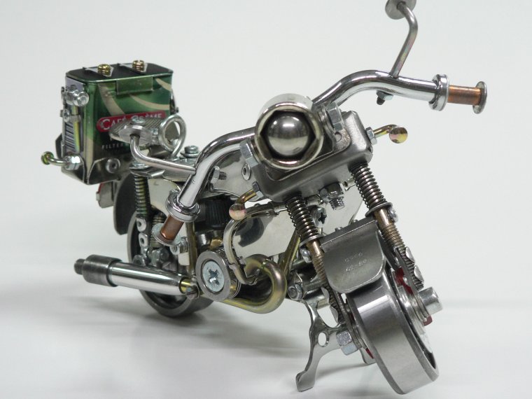 Кастом из металла