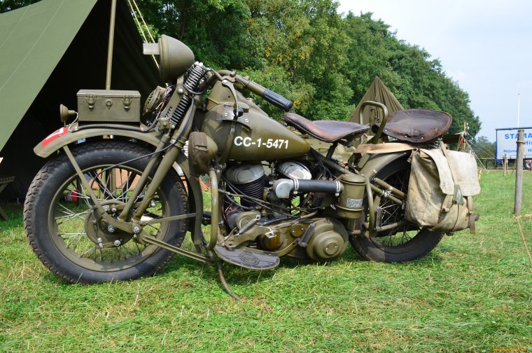 Военный мотоцикл Триумф 3hw