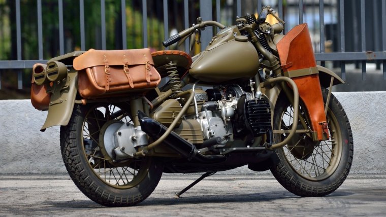 Мотоцикл ROKON Trail-Breaker.