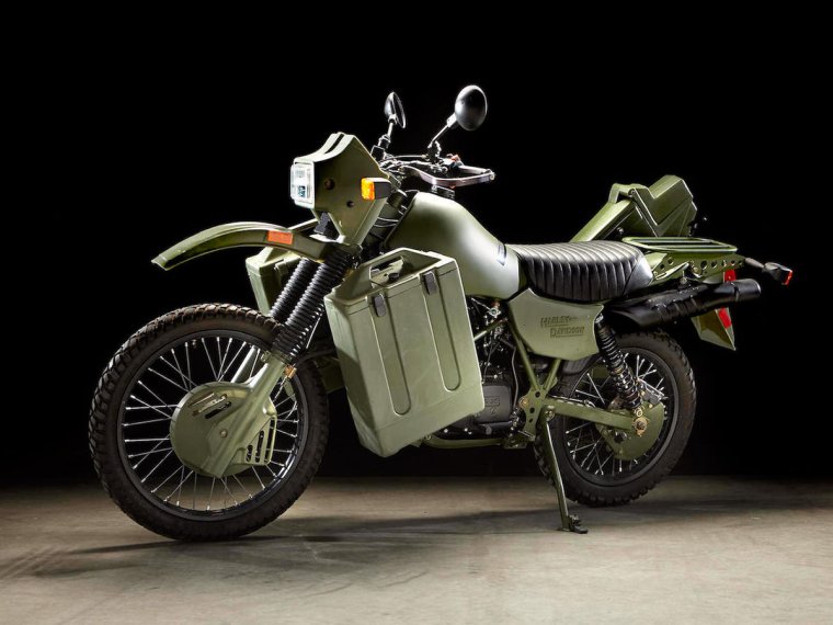 Мотоцикл BMW r75 с коляской