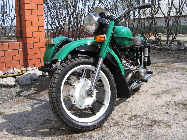 Мотоцикл Урал на литых дисках