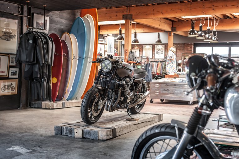 Мотоциклетный гараж