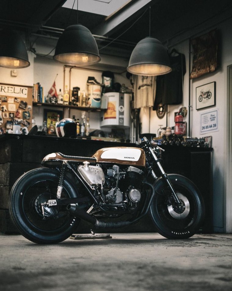 Коферейсеры ретро мотоциклы