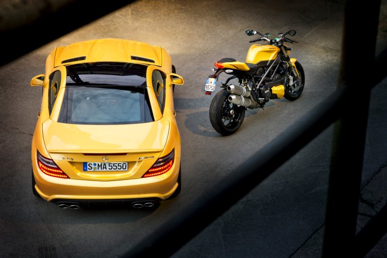 Мотоцикл или машина