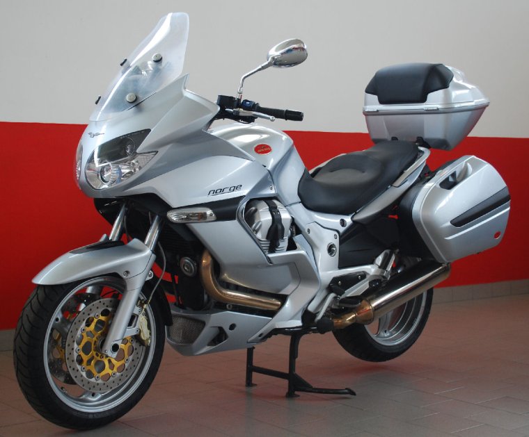 Ямаха Гранд Туризмо мотоцикл