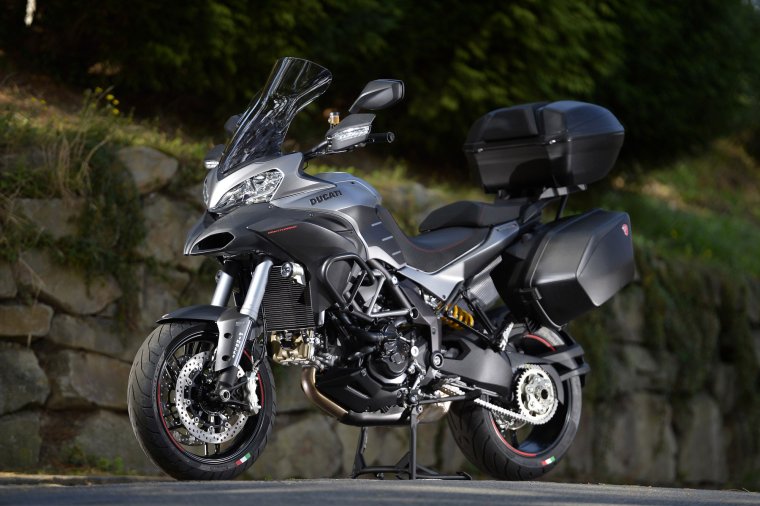 Multistrada 1200 gt