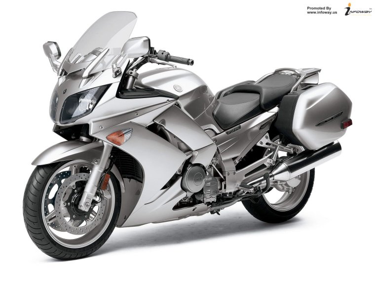 Мотоцикл Туризмо