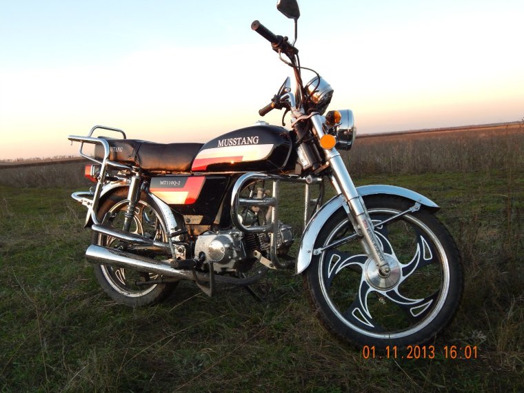 Мотоцикл Альфа Мустанг