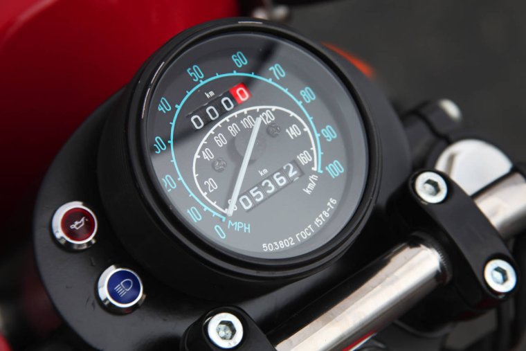 Спидометр мотоцикла Урал