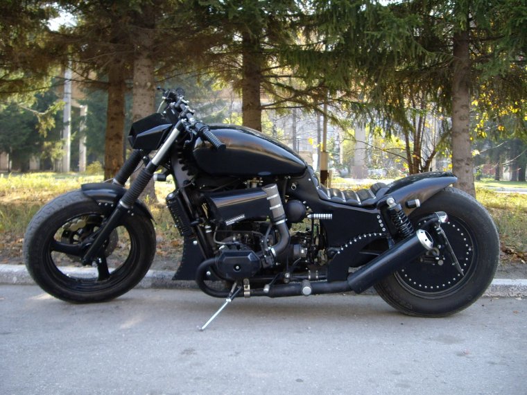 Тюнингованный мотоцикл Урал Днепр