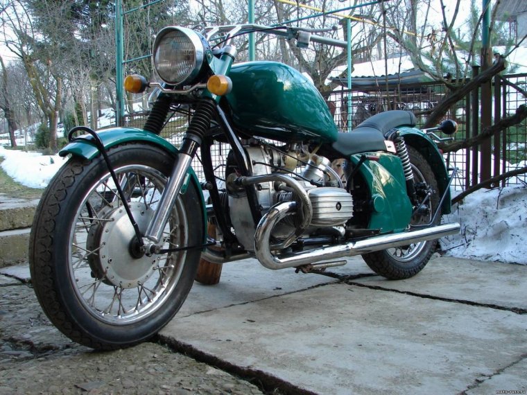 Мотоцикл Днепр МТ кастом