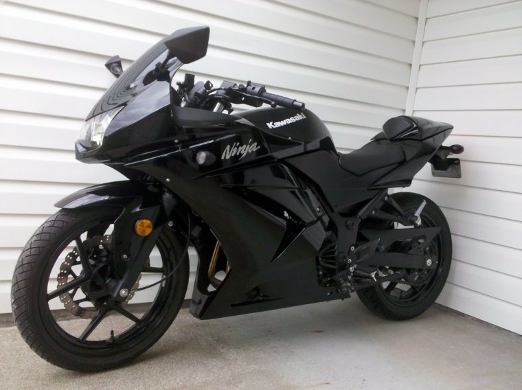 Kawasaki Ninja 250 черный