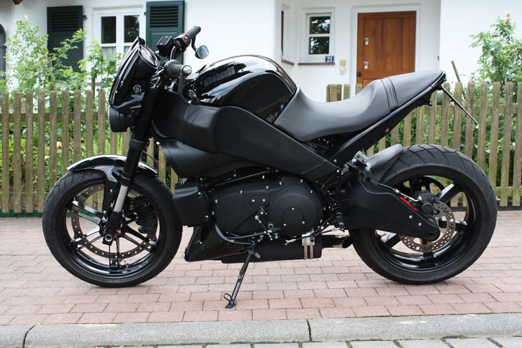 Suzuki GSXR 1000 черный