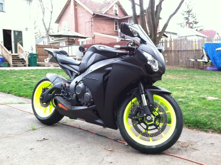 Мотоциклы матового цвета