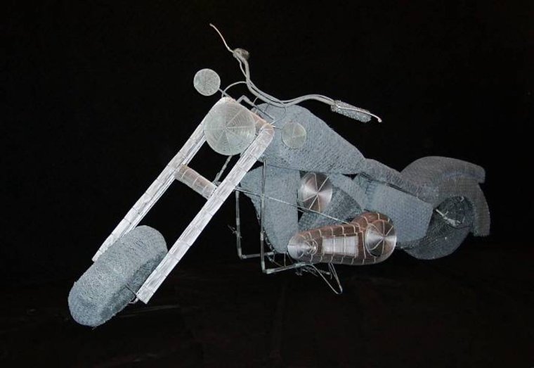 Мотоцикл из проволоки и олова своими руками