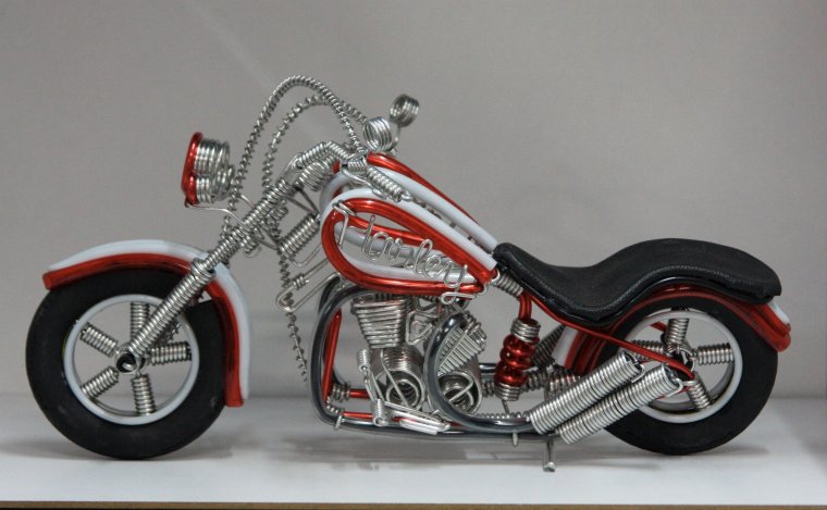 Макет мотоцикла из проволоки