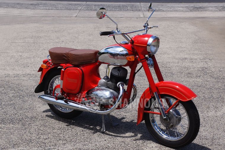 Java 9 мотоцикл