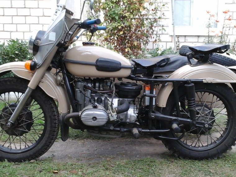 Мотоцикл Урал 1993