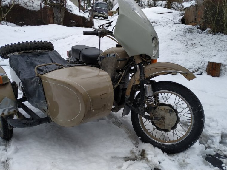 Мотоцикл бежевый Урал 8.103-10