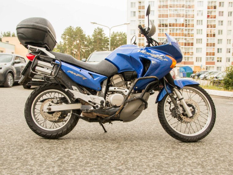 Honda турэндуро 650