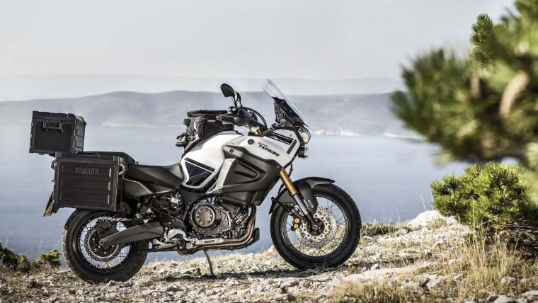 Ямаха туристический эндуро Tenere