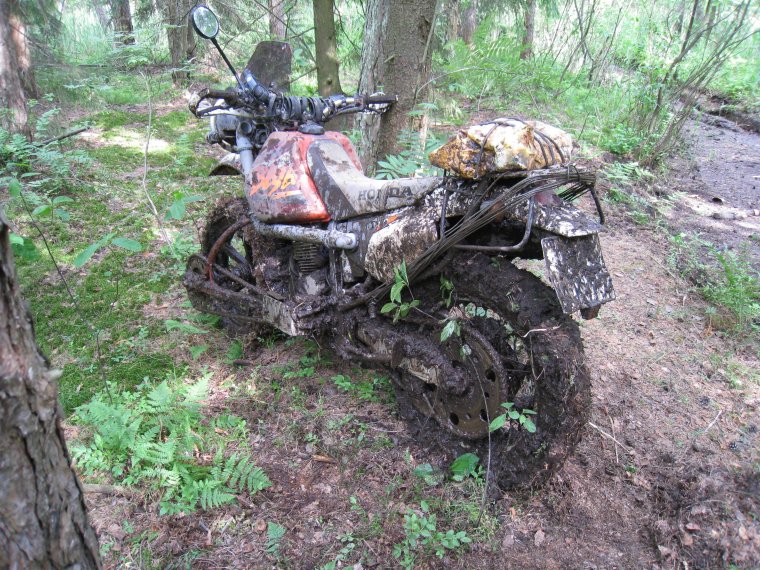 Мотоцикл Хонда полный привод