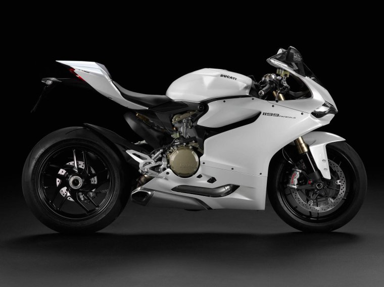 MV Agusta SUPERVELOCE 800 2019