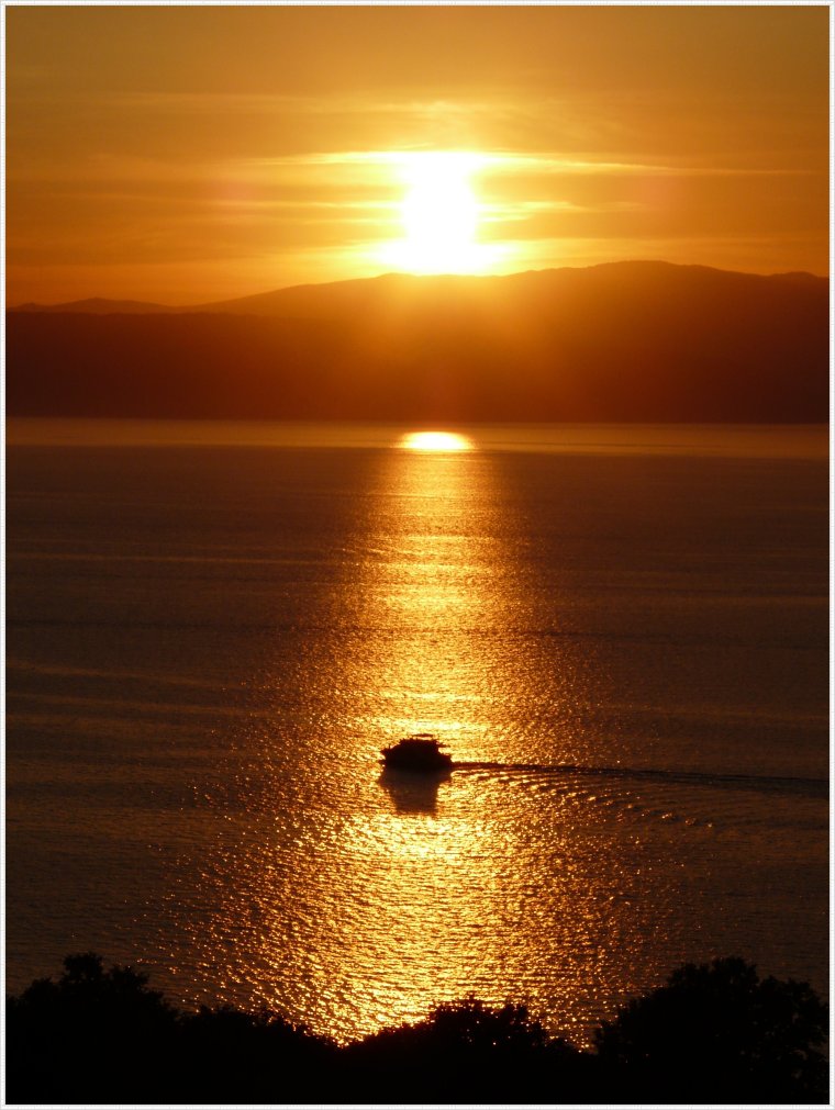 На Восходе солнца