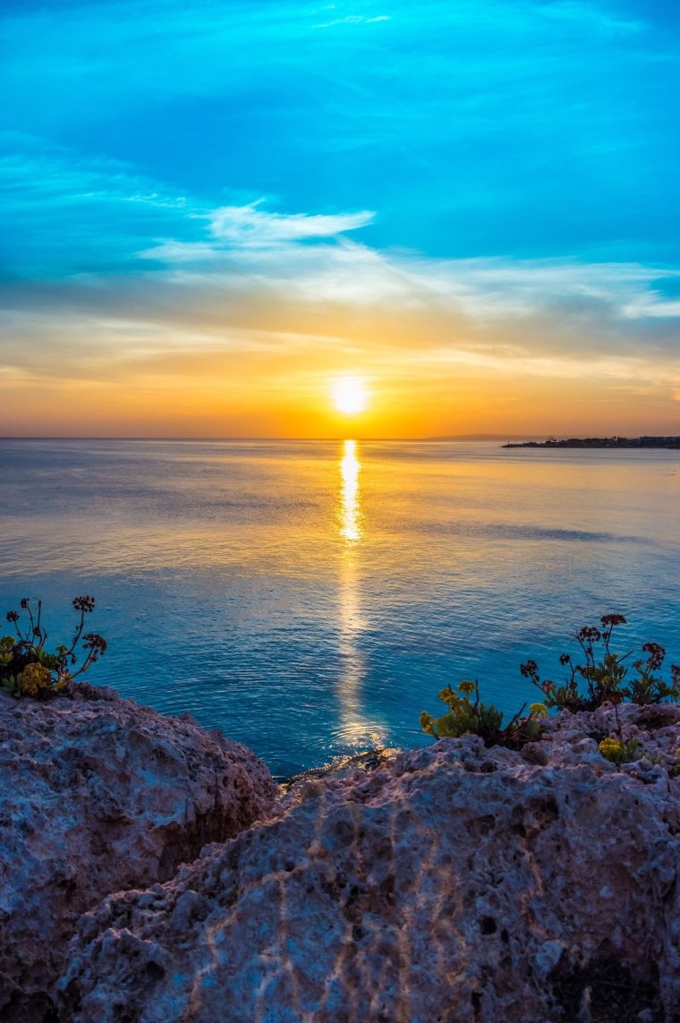 Закат над морем