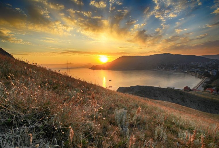 Закат на море