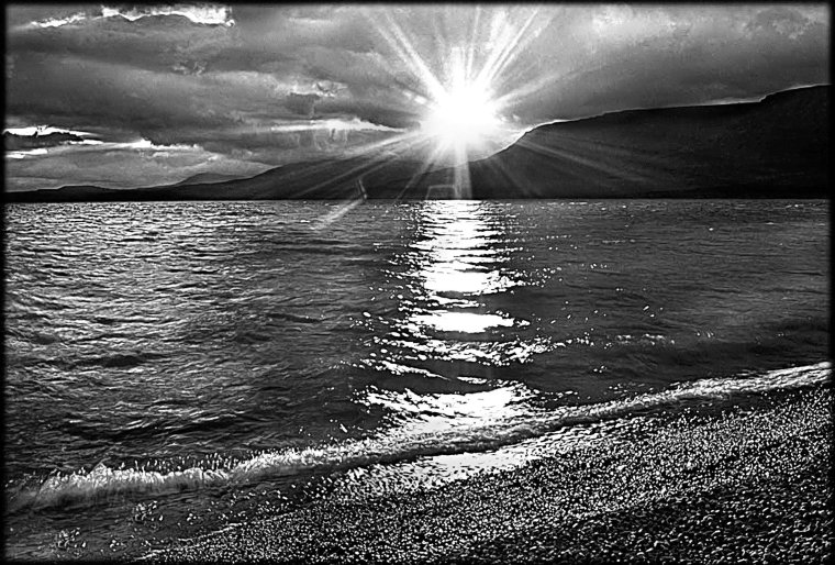 Гравировка на памятник море