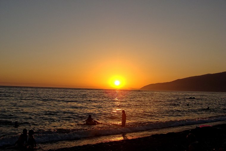 Абхазия Гагра закат море